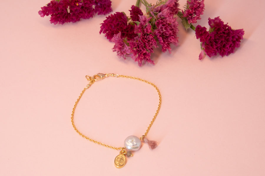 Pulsera de Virgen Milagrosa con perla