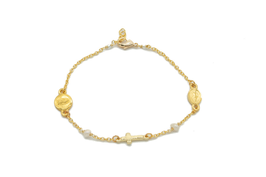 Pulsera de cadena cruz al centro con dos medallas