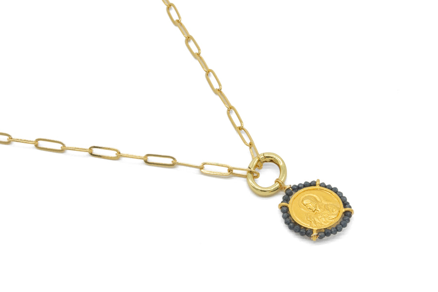 Collar cadena jumbo con Escapulario bordado