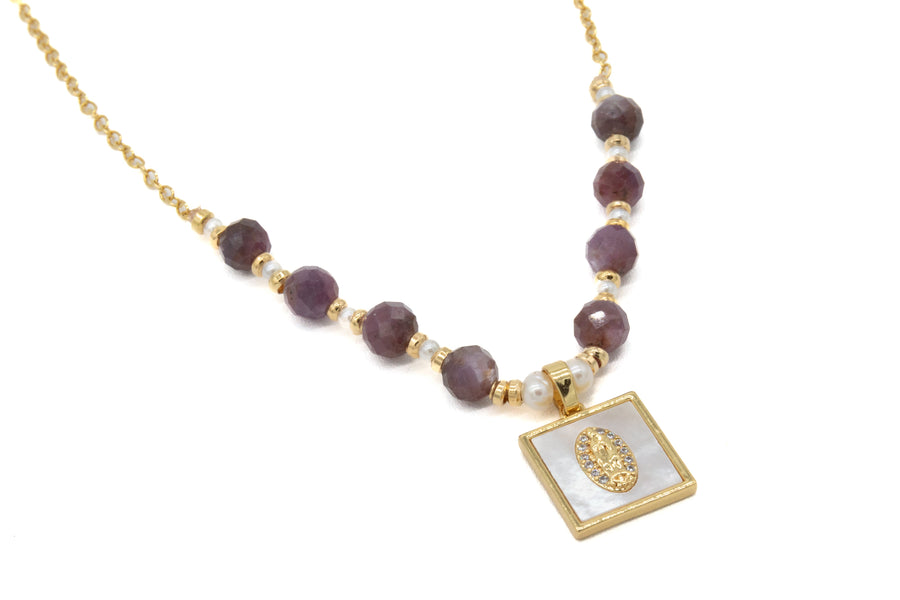 Collar engarzado con Virgen de Guadalupe