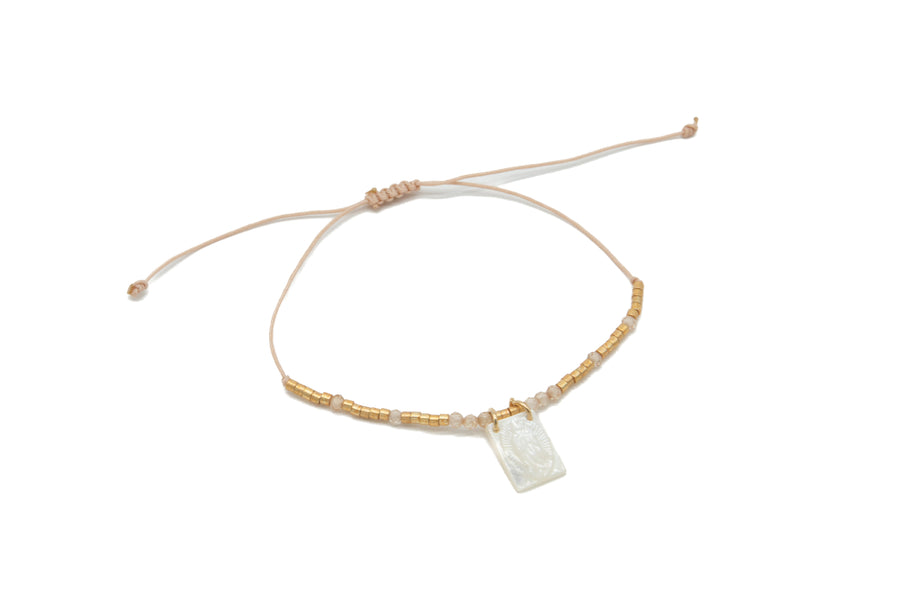 Pulsera de Virgen de Guadalupe en madre perla y miyuki